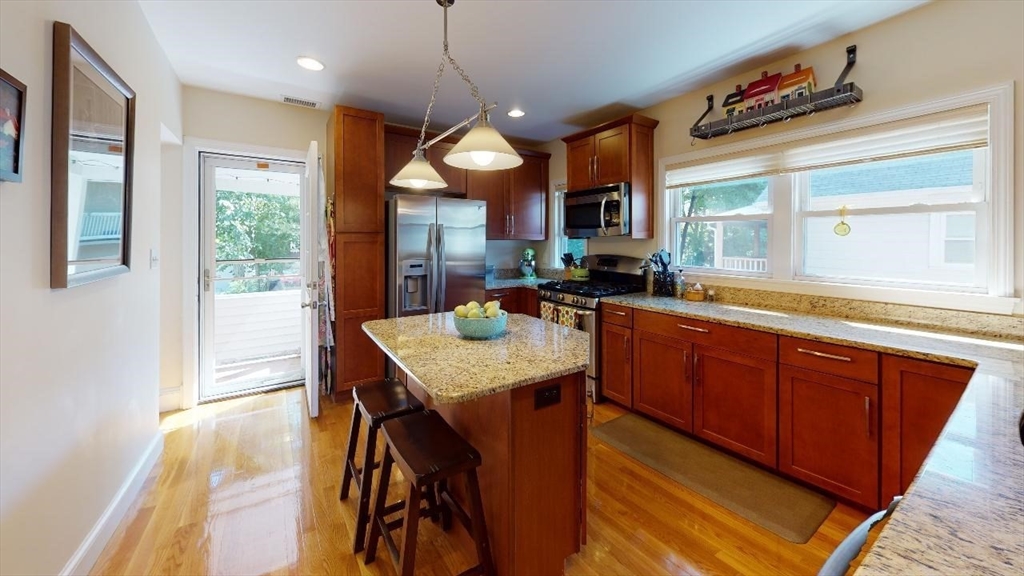 42 Unity Ave 42