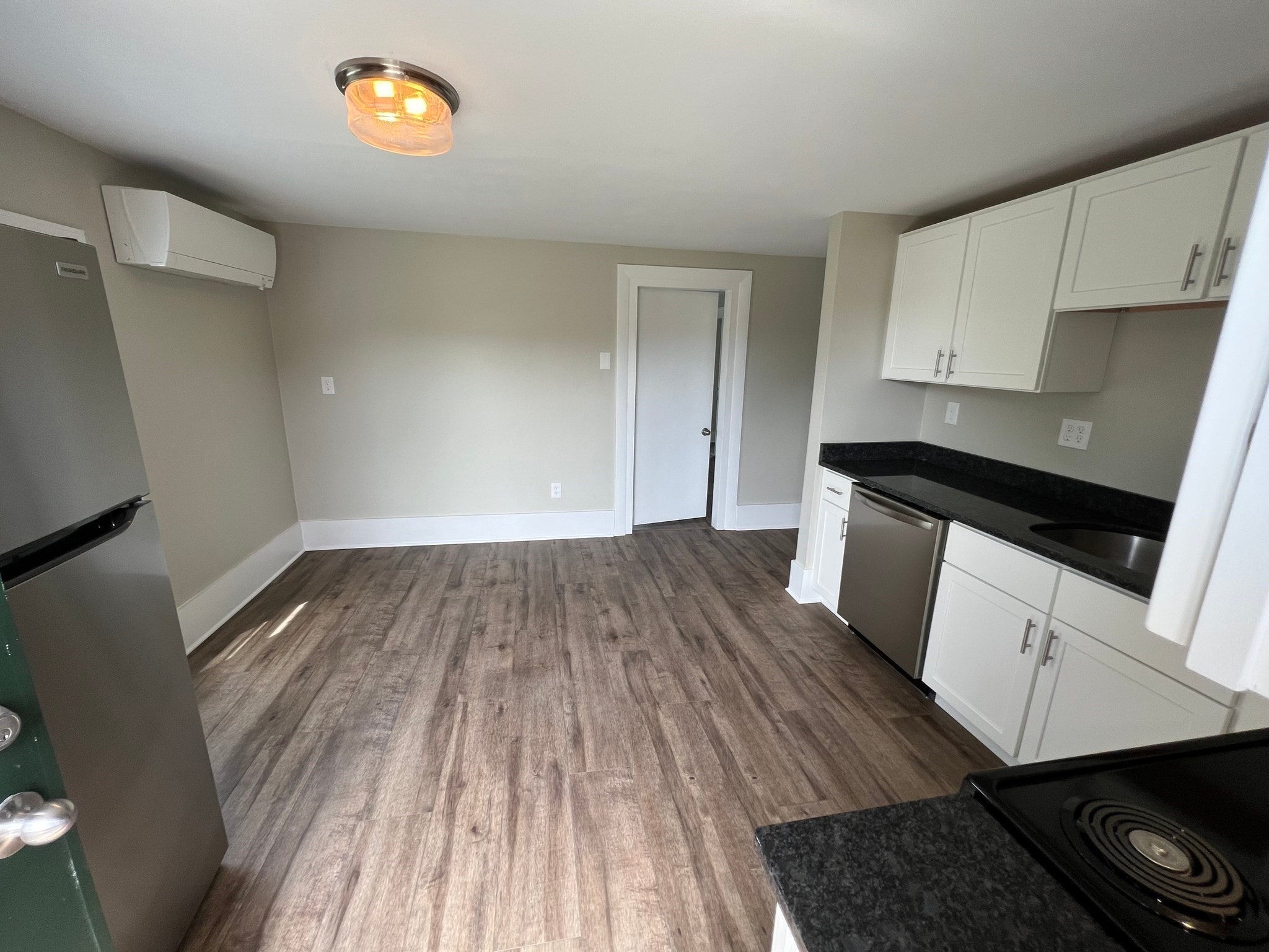 122 S Silver Ln, Sunderland, MA Photo #30