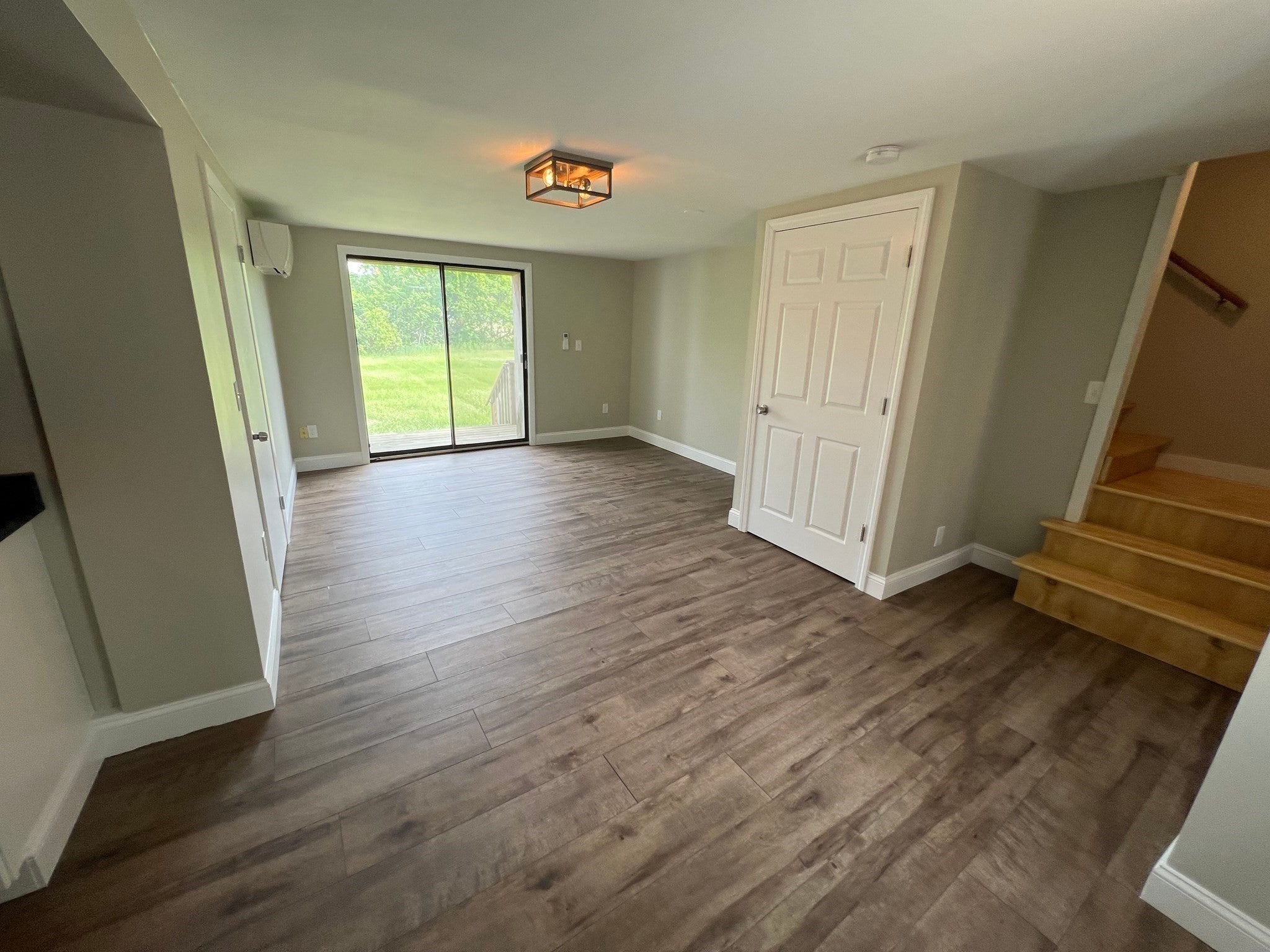 122 S Silver Ln, Sunderland, MA Photo #40