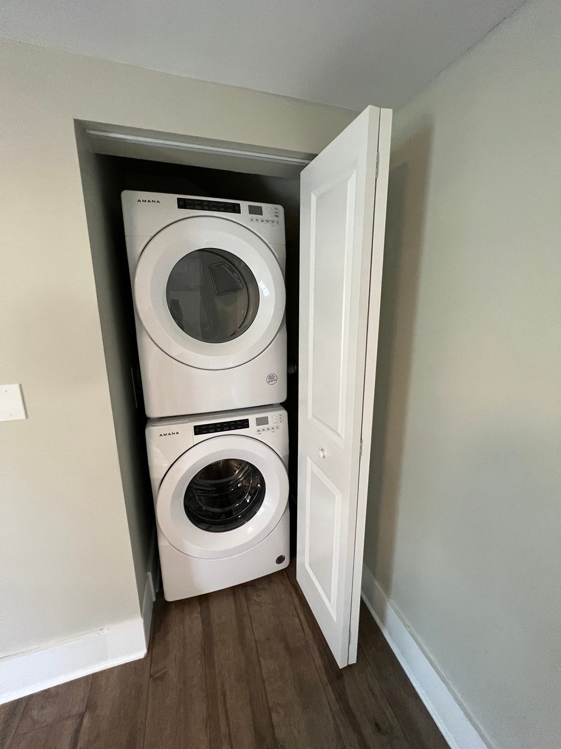 122 S Silver Ln, Sunderland, MA Photo #23