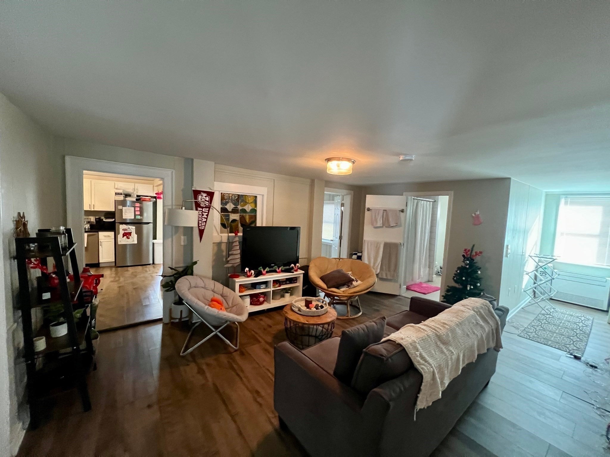 122 S Silver Ln, Sunderland, MA Photo #10