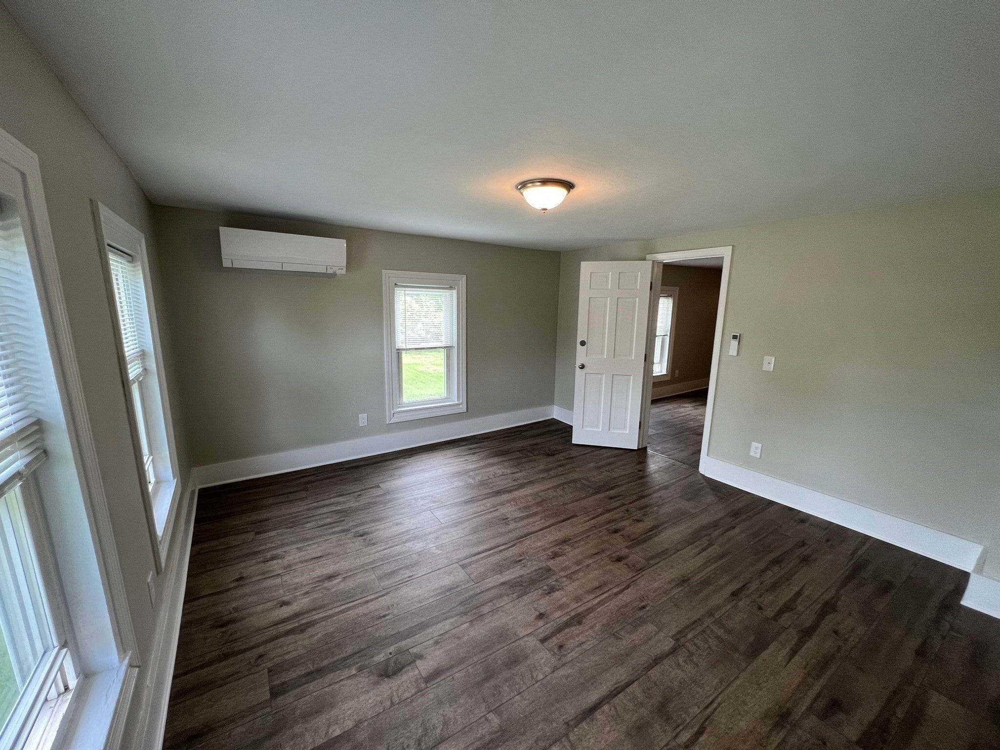 122 S Silver Ln, Sunderland, MA Photo #25