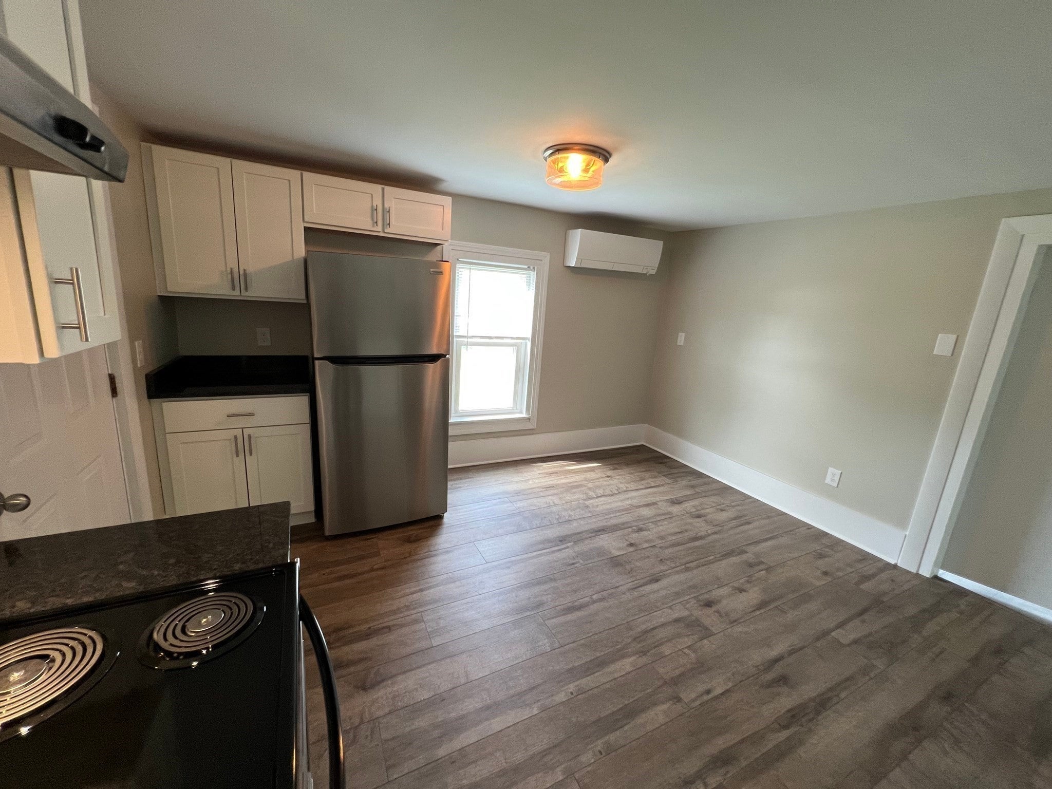 122 S Silver Ln, Sunderland, MA Photo #28