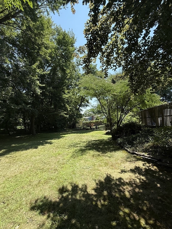 Natick, Massachusetts 01760, United States, 3 Bedrooms Bedrooms, ,3 BathroomsBathrooms,Residential,Active,186696