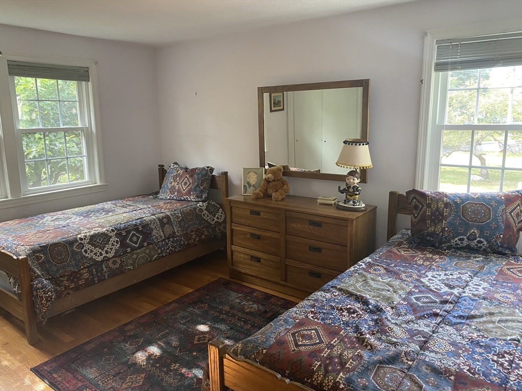 Natick, Massachusetts 01760, United States, 3 Bedrooms Bedrooms, ,3 BathroomsBathrooms,Residential,Active,186696