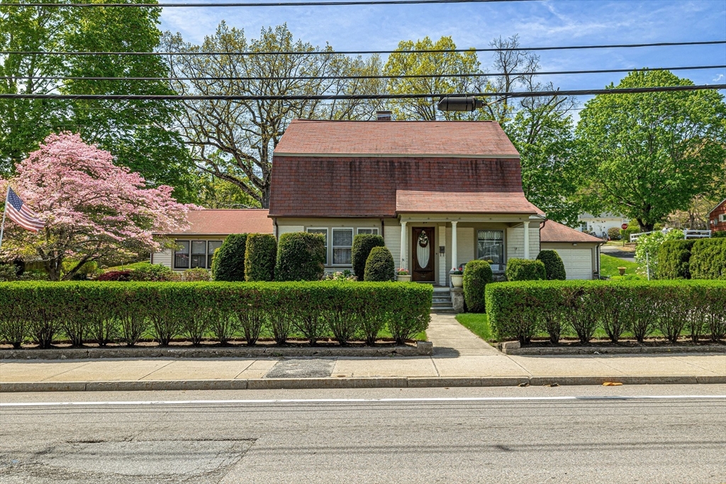 90 Putnam Pike