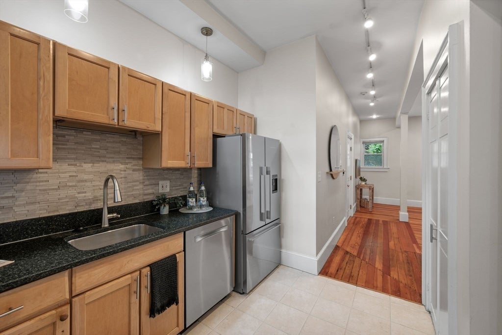 21 School St #1L, Somerville, MA, 21 School St #1L, Somerville, MA Photo #8