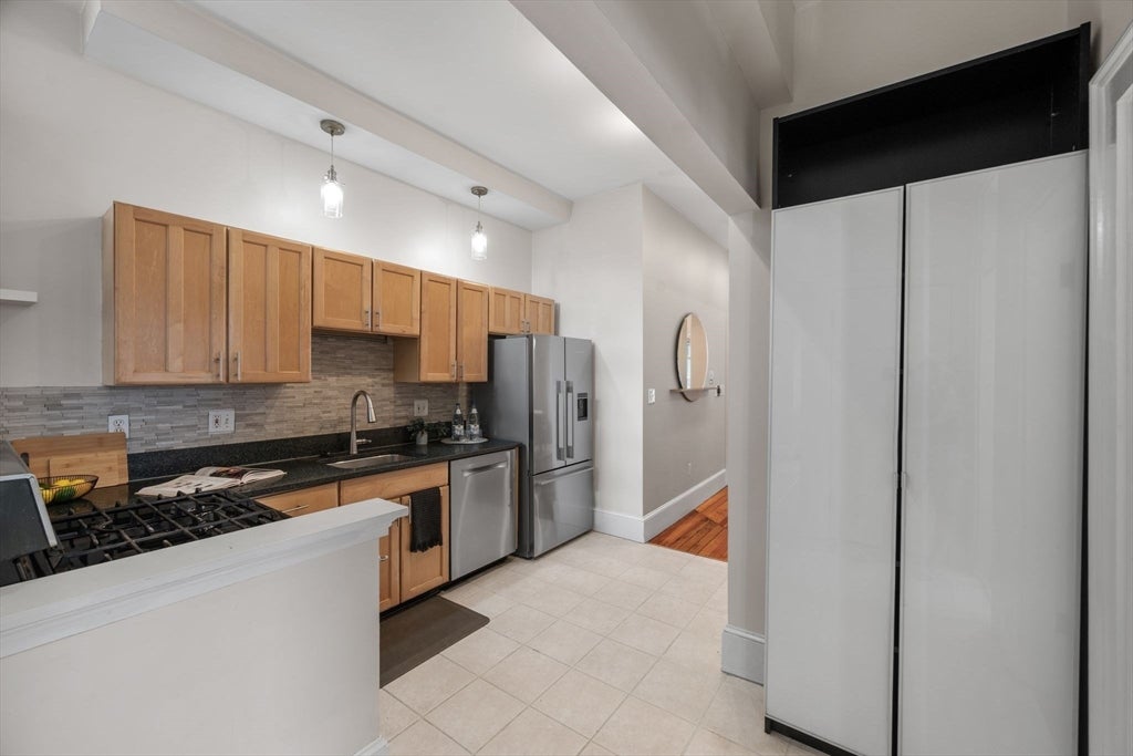 21 School St #1L, Somerville, MA, 21 School St #1L, Somerville, MA Photo #11