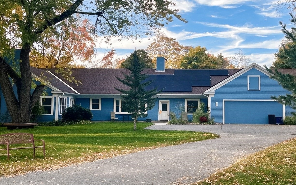 27 Oak Ave, Lunenburg, MA, 27 Oak Ave, Lunenburg, MA Photo #2