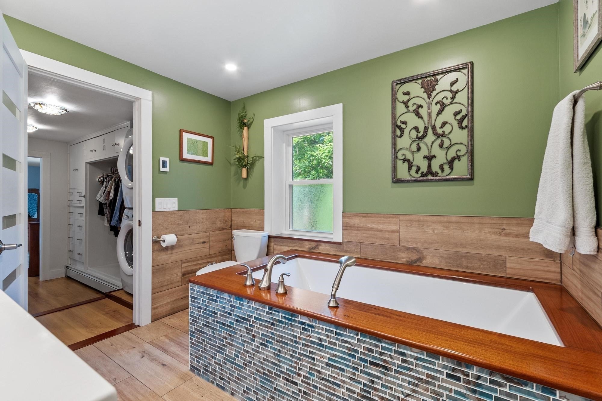 27 Oak Ave, Lunenburg, MA, 27 Oak Ave, Lunenburg, MA Photo #20