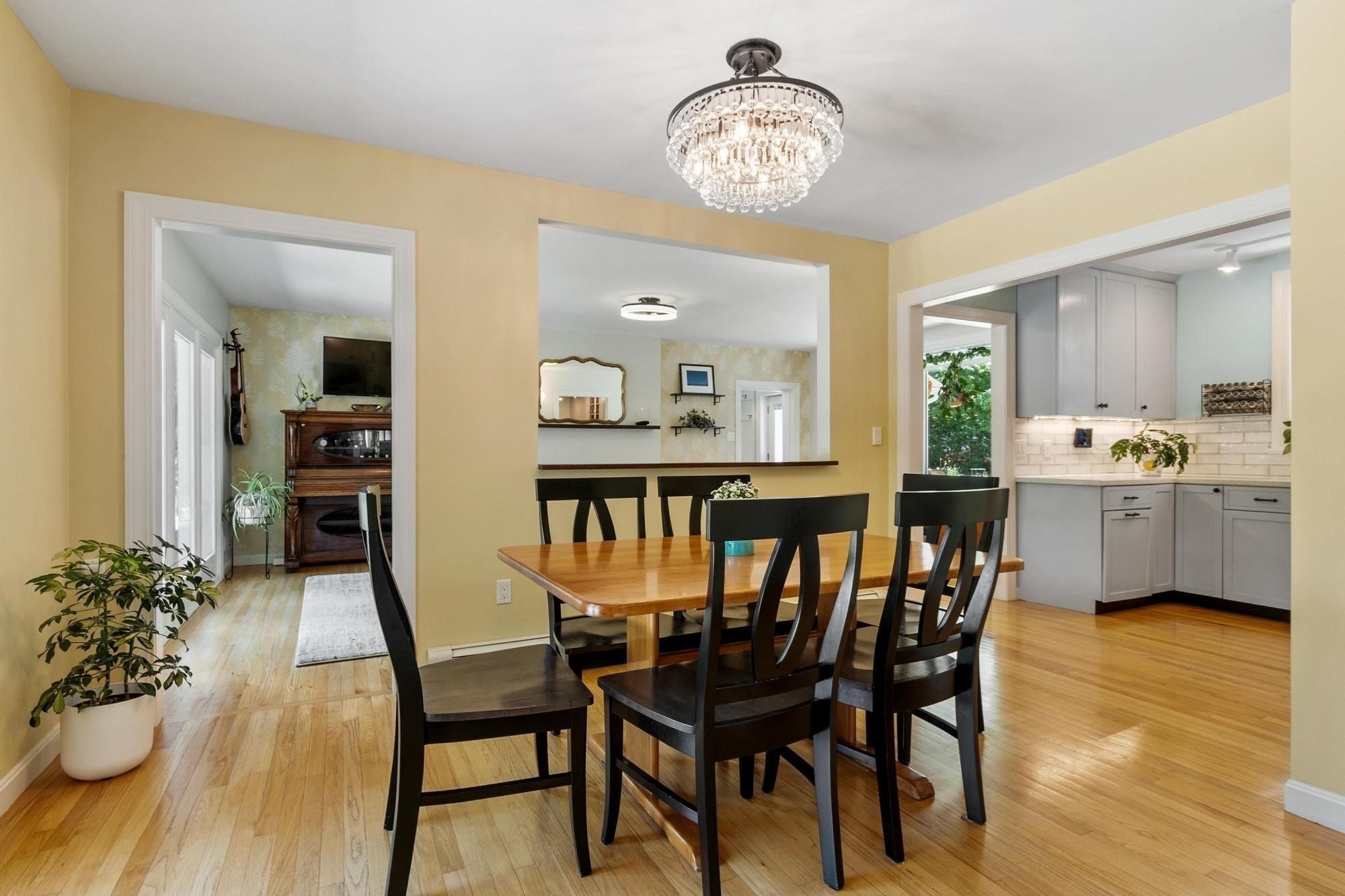 27 Oak Ave, Lunenburg, MA, 27 Oak Ave, Lunenburg, MA Photo #11