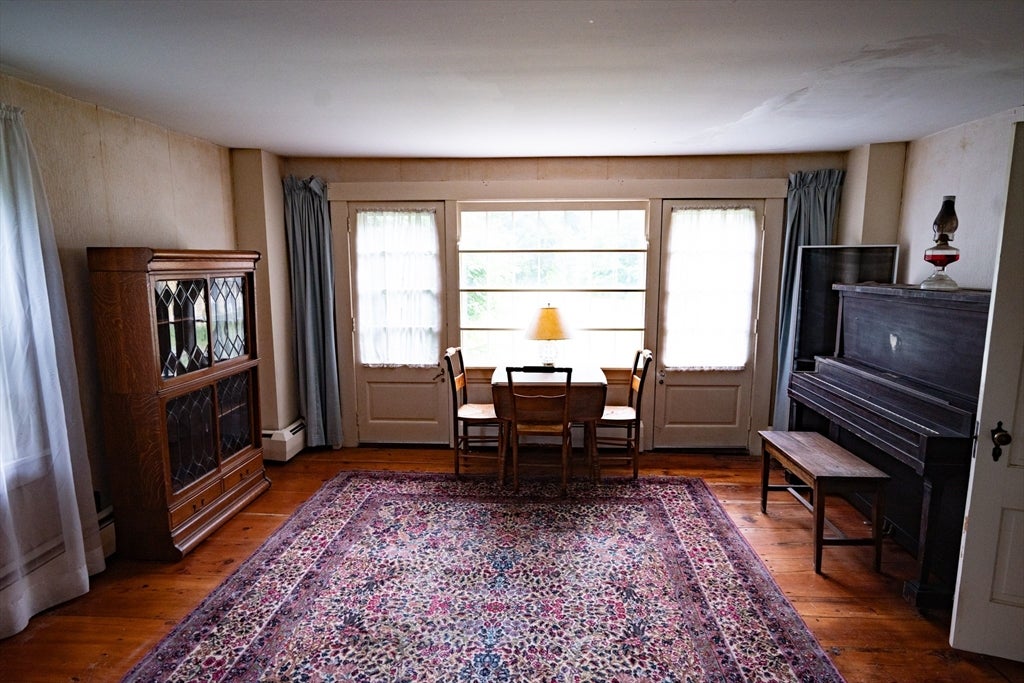 106 Beal St, Lunenburg, MA Photo #15