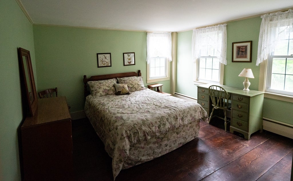 106 Beal St, Lunenburg, MA Photo #23