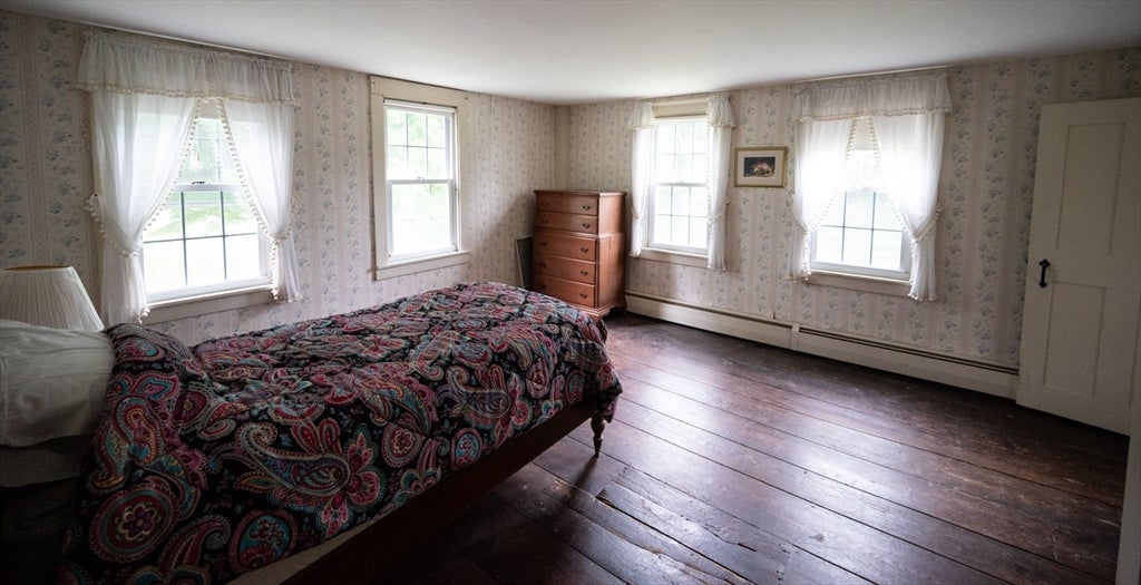 106 Beal St, Lunenburg, MA Photo #22