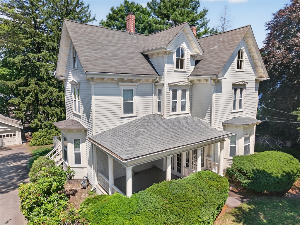 81 Child St