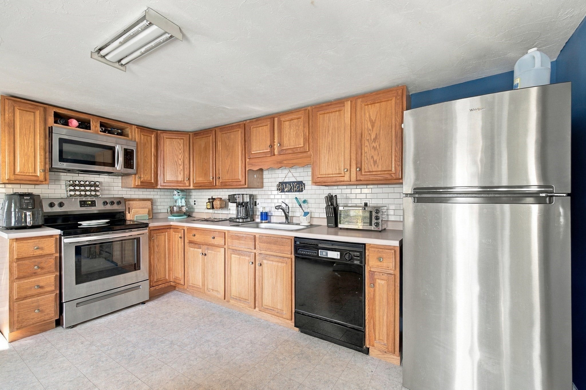 5 Red Ln, Taunton, MA, 5 Red Ln, Taunton, MA Photo #17