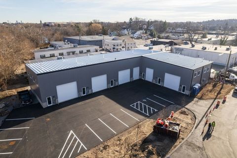 30 Riverdale Ave 5 Newton MA 02458