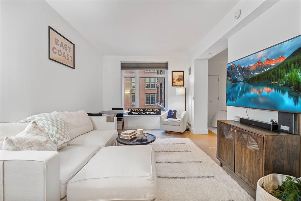 100 Lovejoy Wharf 5Q