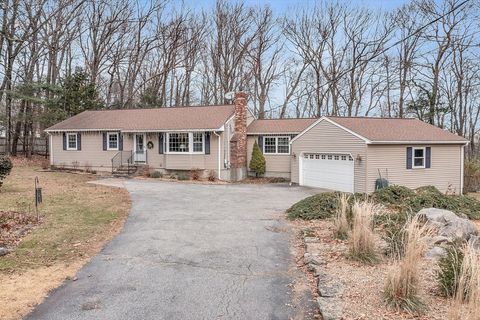 166 Bullard St Holden MA 01520