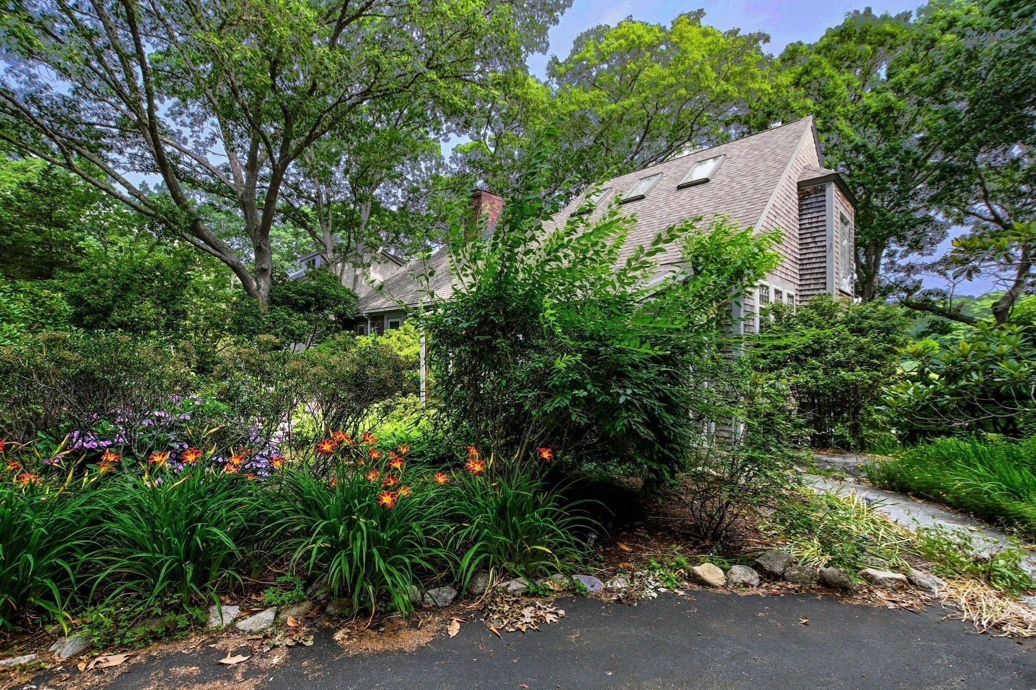 72 Loop Rd
