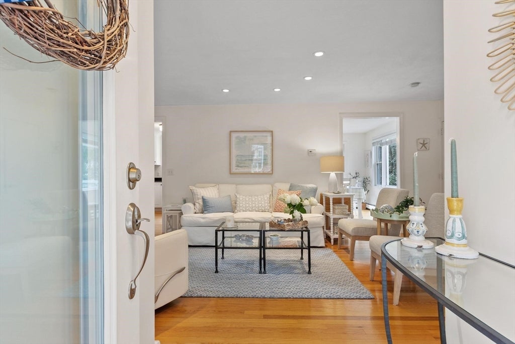82 Pine Street, Newton, MA, 82 Pine Street, Newton, MA Photo #11