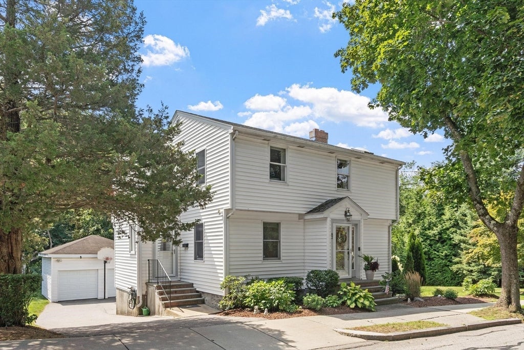 82 Pine Street