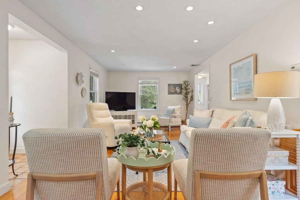82 Pine Street, Newton, MA, 82 Pine Street, Newton, MA Photo #14