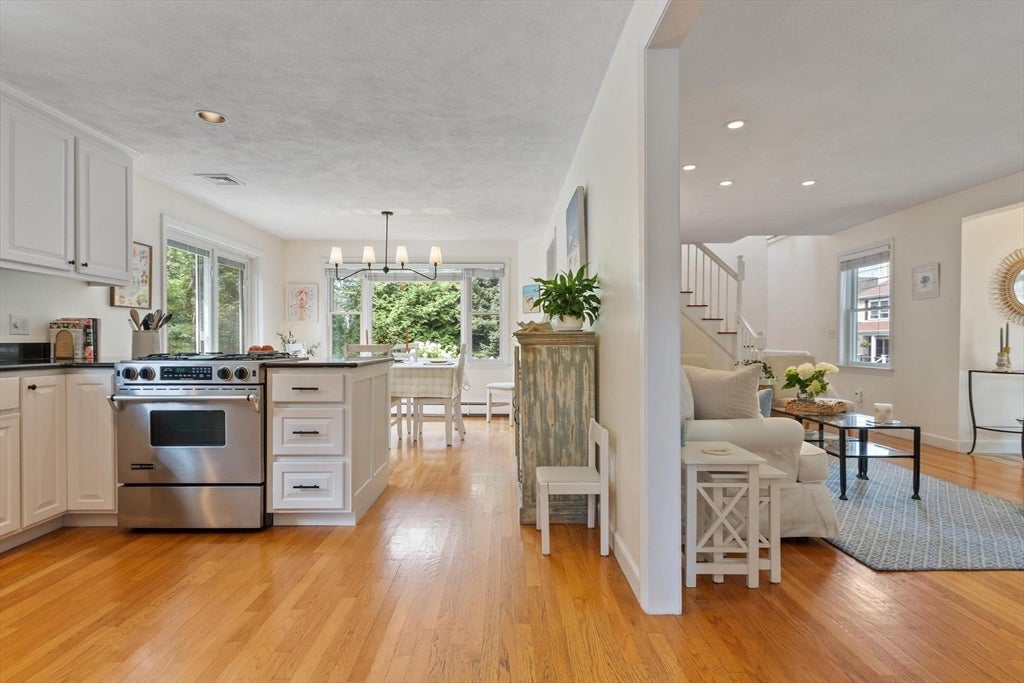 82 Pine Street, Newton, MA, 82 Pine Street, Newton, MA Photo #16