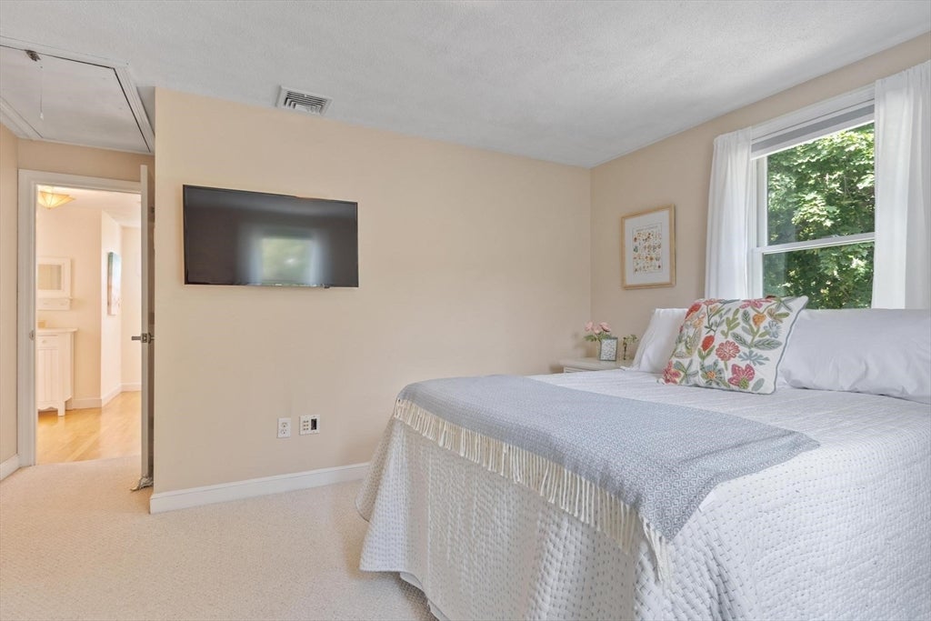 82 Pine Street, Newton, MA, 82 Pine Street, Newton, MA Photo #32