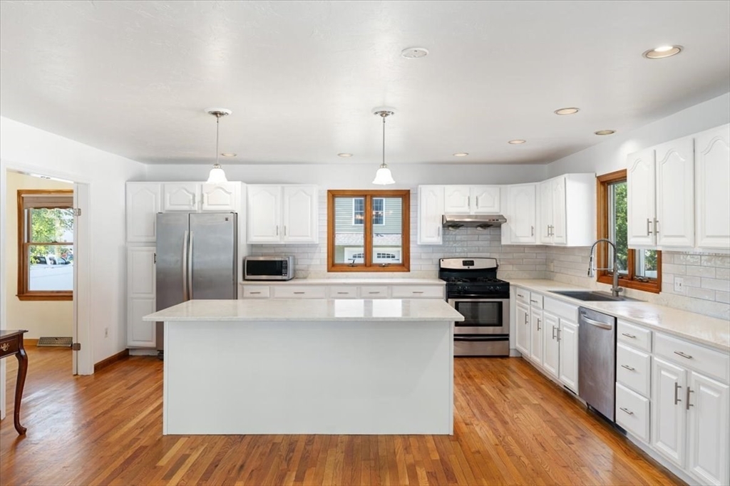 12 Birchwood Rd