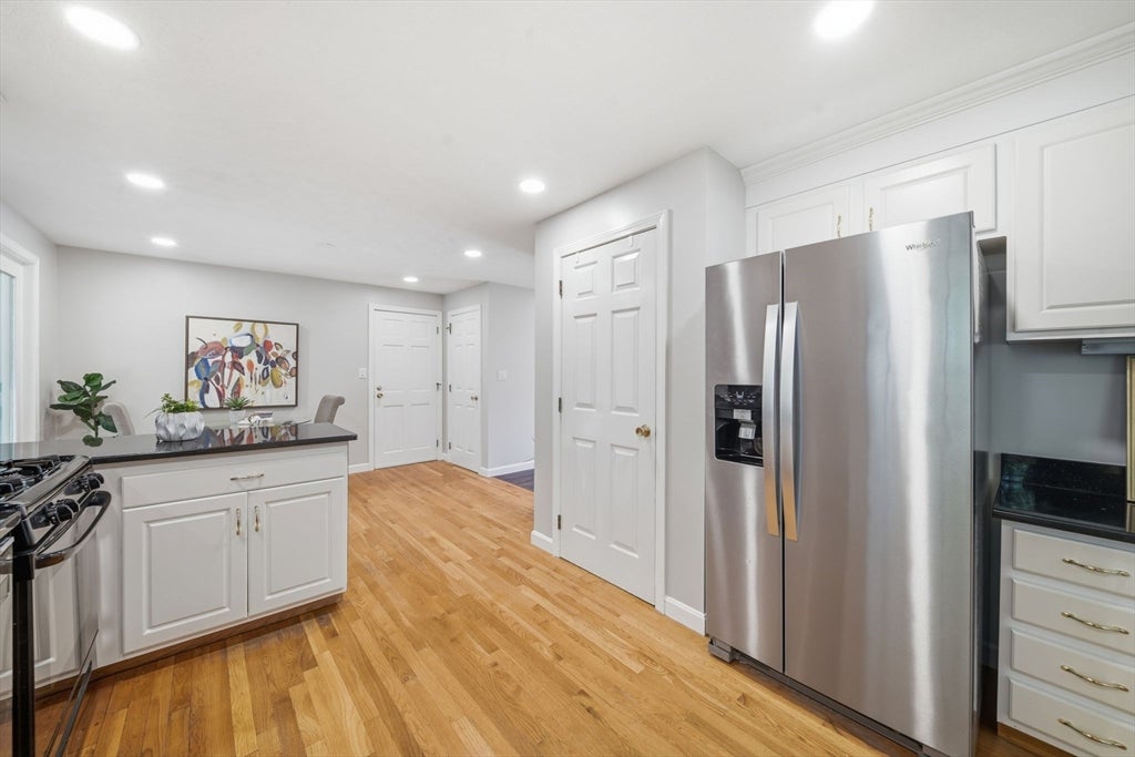 27 Stonegate Rd #27, Chelmsford, MA, 27 Stonegate Rd #27, Chelmsford, MA Photo #17