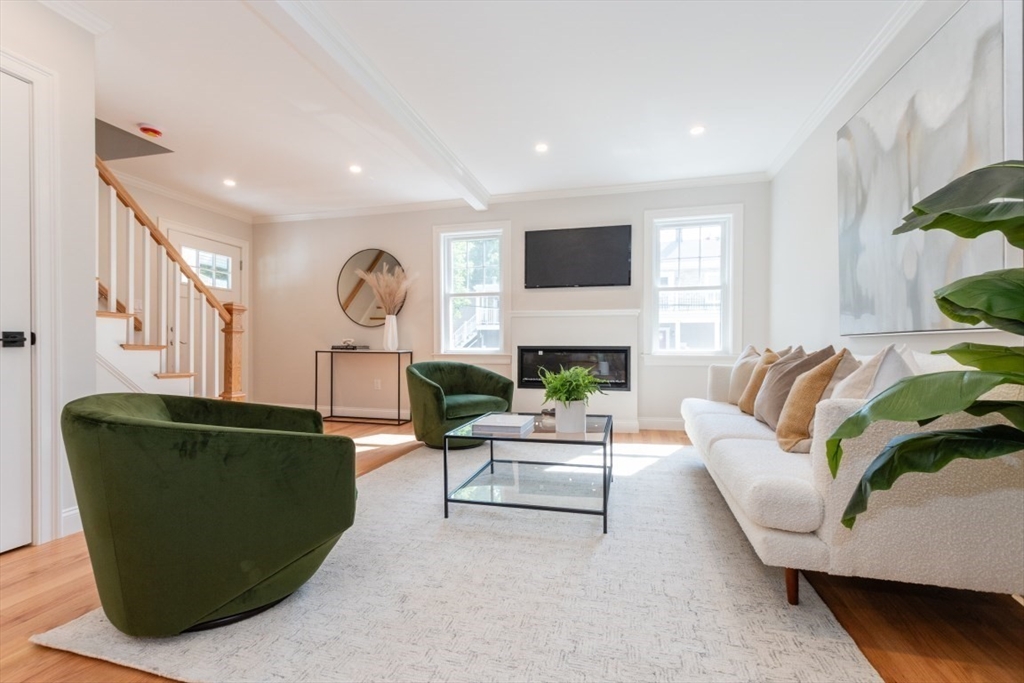 12 Cuba Street 12