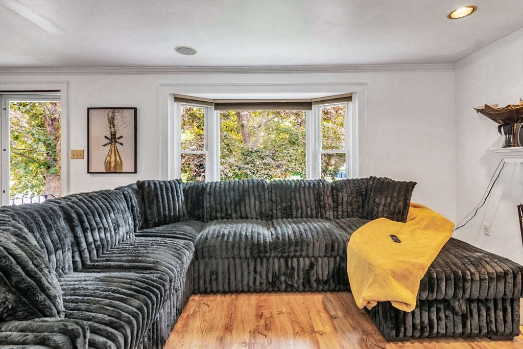 12 Oakland RD, Lawrence, MA, 12 Oakland RD, Lawrence, MA Photo #3