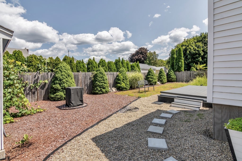 12 Oakland RD, Lawrence, MA, 12 Oakland RD, Lawrence, MA Photo #32