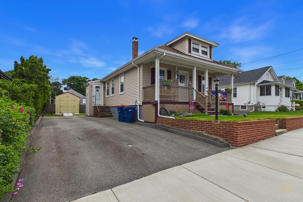 21 Sycamore St