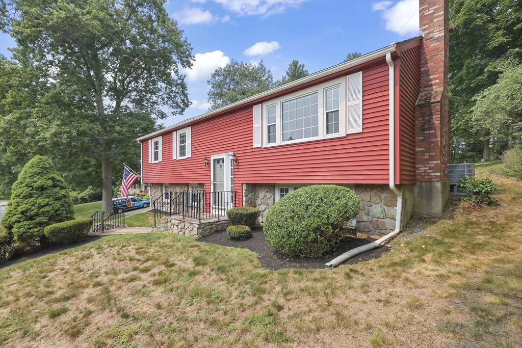 500 Old Farm Road