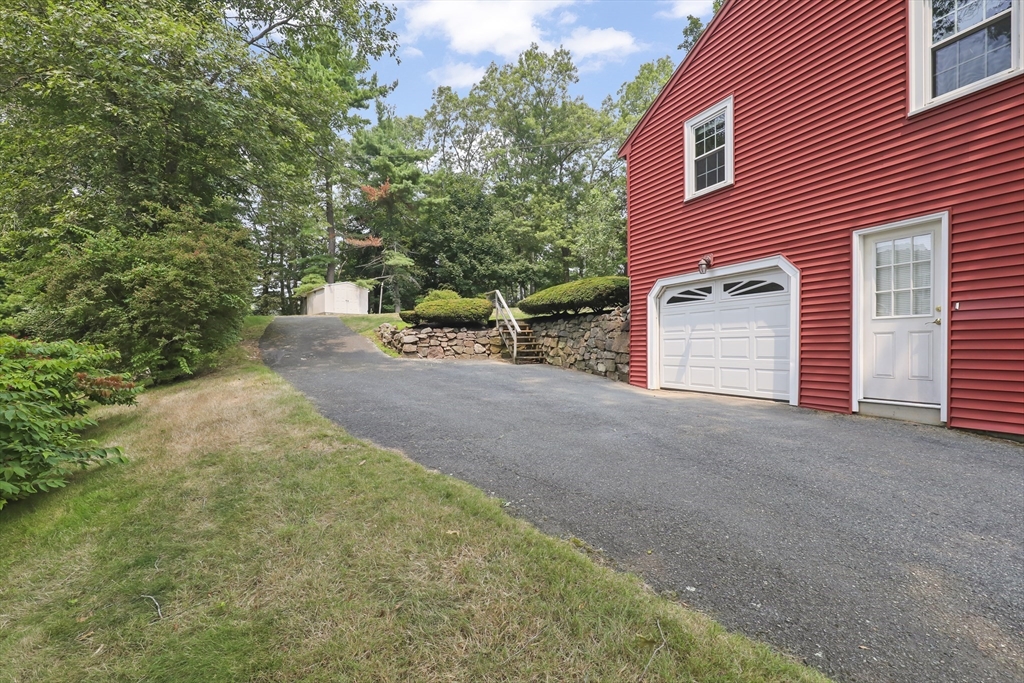500 Old Farm Road
