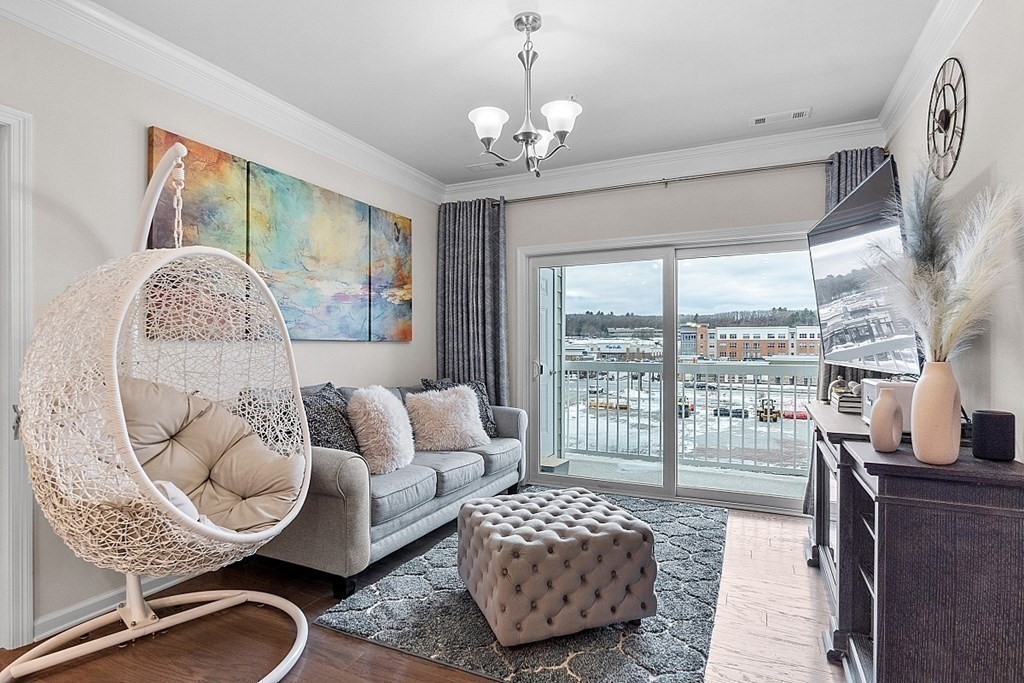 120 University Ave 2308