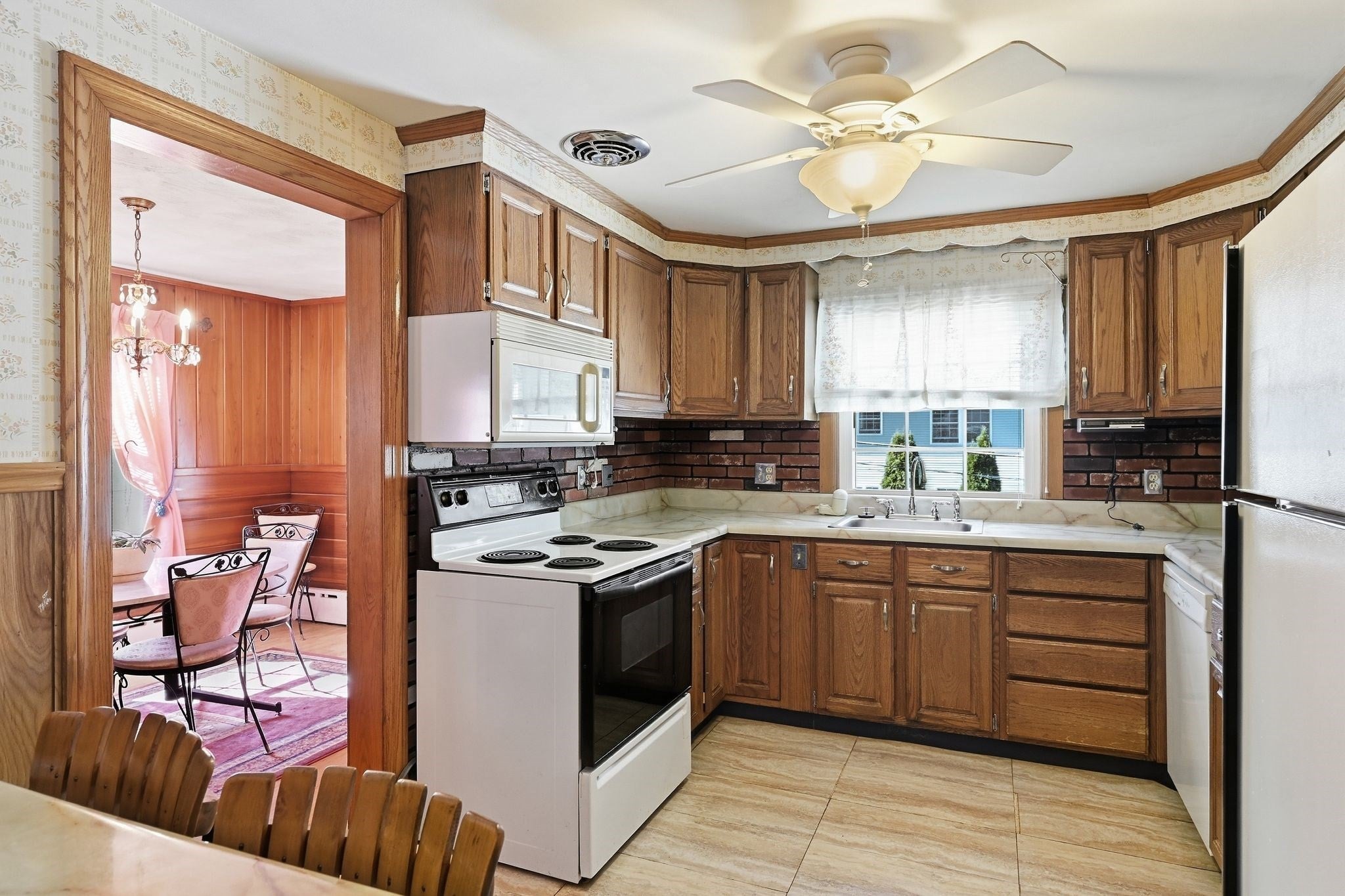 16 Holly Ct, Springfield, MA, 16 Holly Ct, Springfield, MA Photo #6