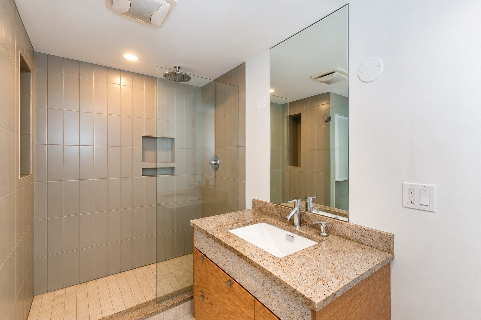 2021 Commonwealth Ave #B, Boston, MA, 2021 Commonwealth Ave #B, Boston, MA Photo #10