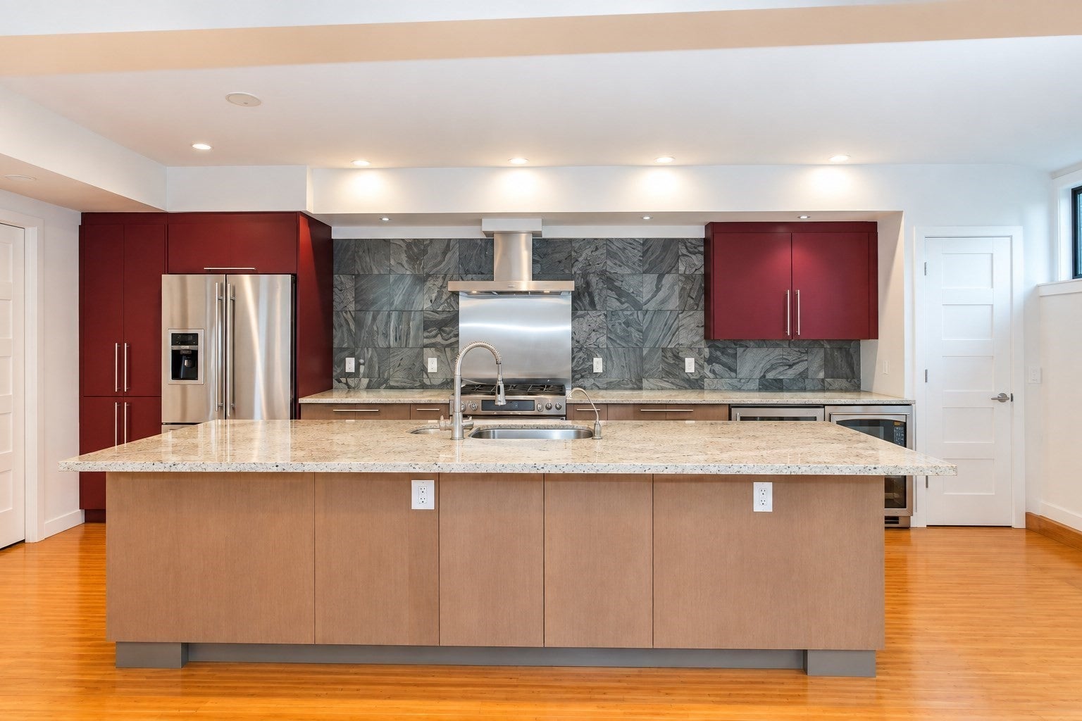 2021 Commonwealth Ave #B, Boston, MA, 2021 Commonwealth Ave #B, Boston, MA Photo #2