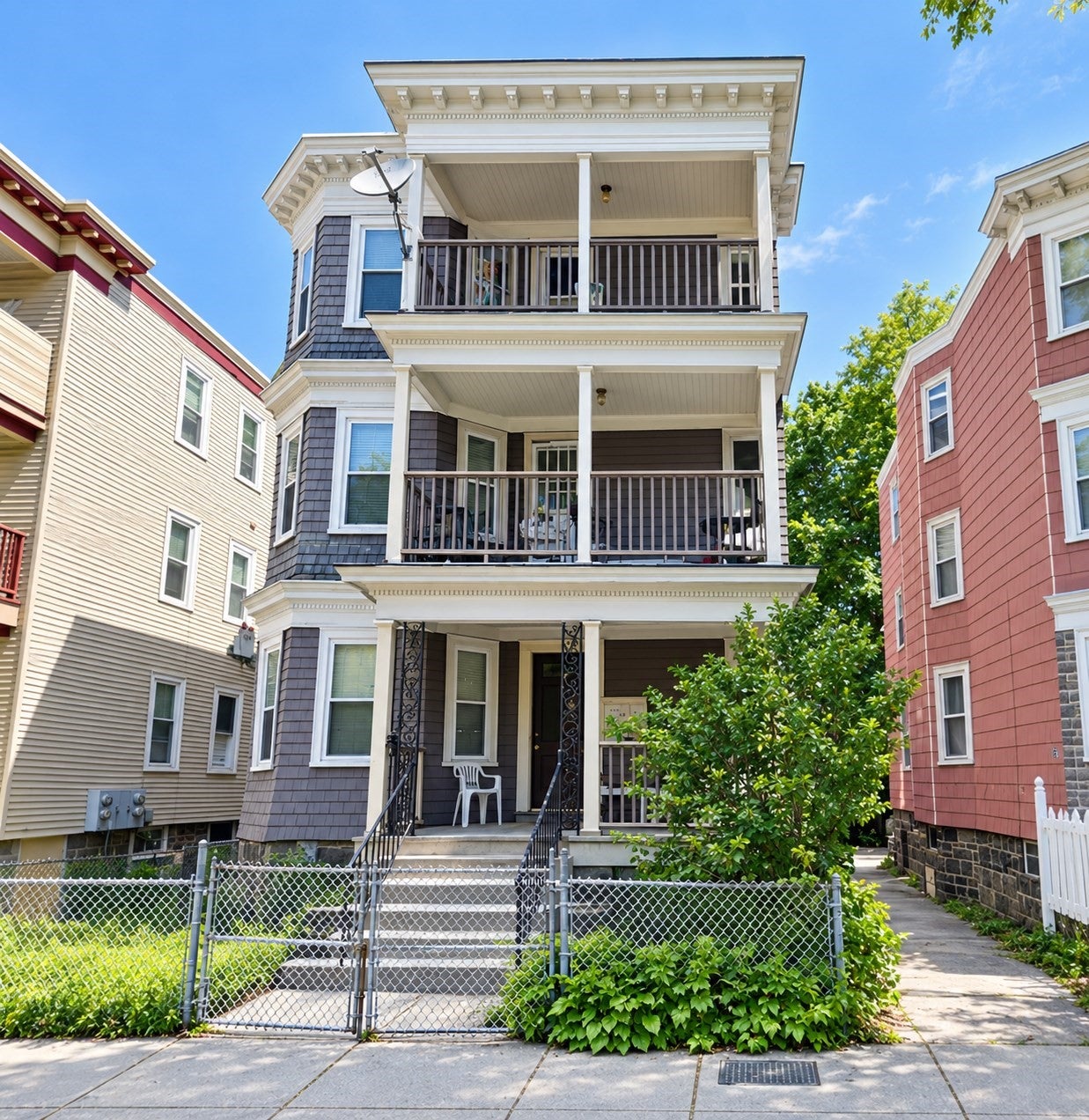 Photo of 8 Hosmer St, Boston, MA