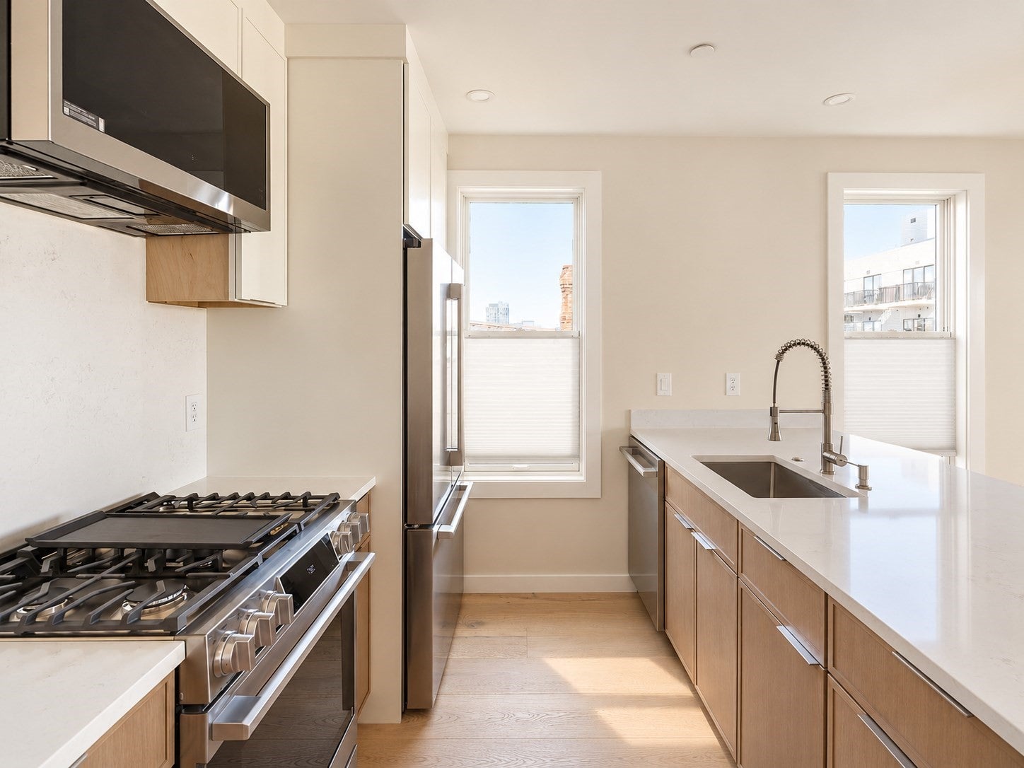 46 Everett Street PH2