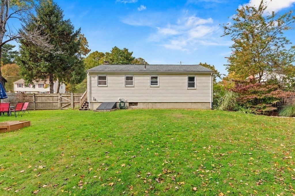 13 Marshall Rd, Easton, MA, 13 Marshall Rd, Easton, MA Photo #20