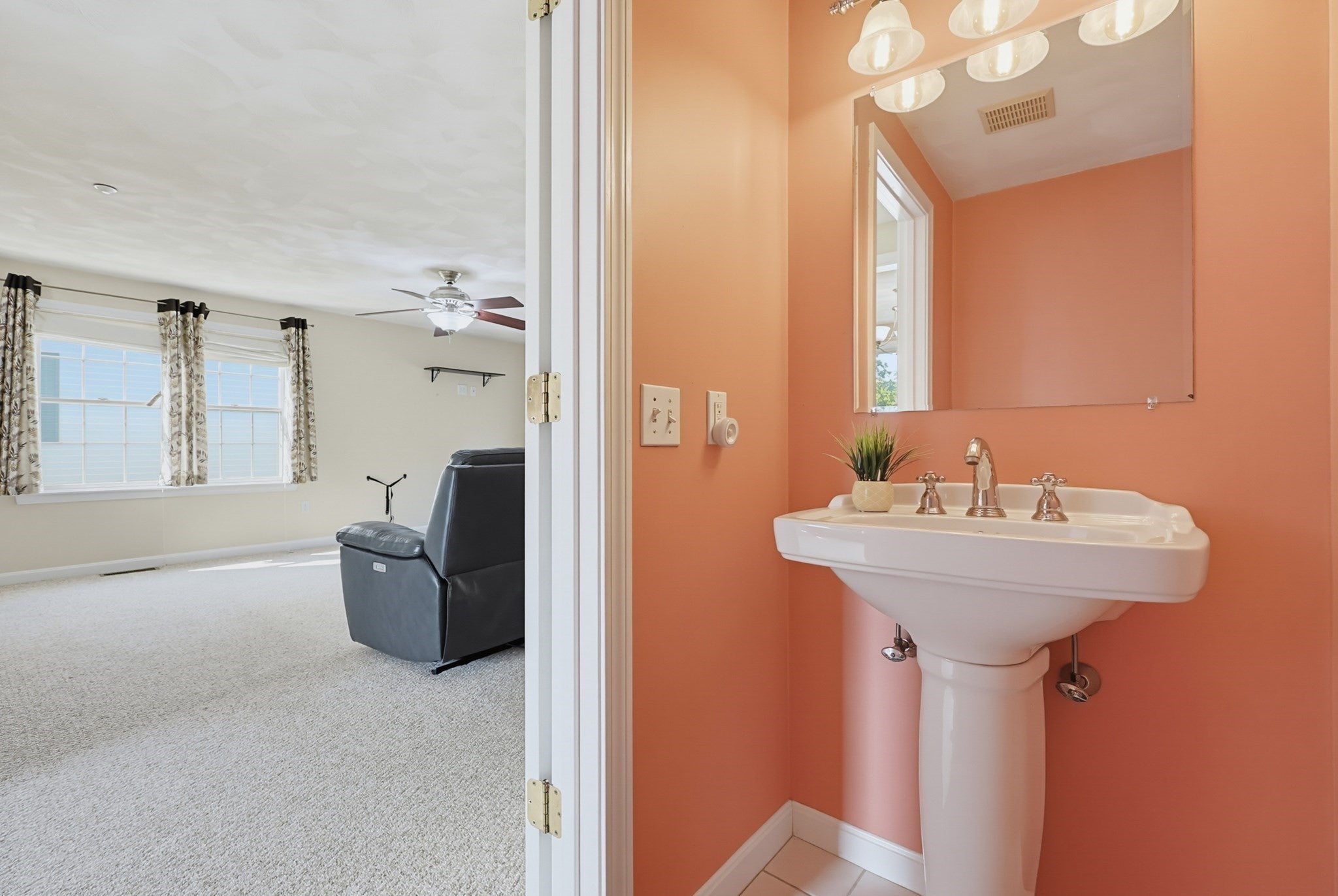 37 Dennis St #5, Attleboro, MA, 37 Dennis St #5, Attleboro, MA Photo #16