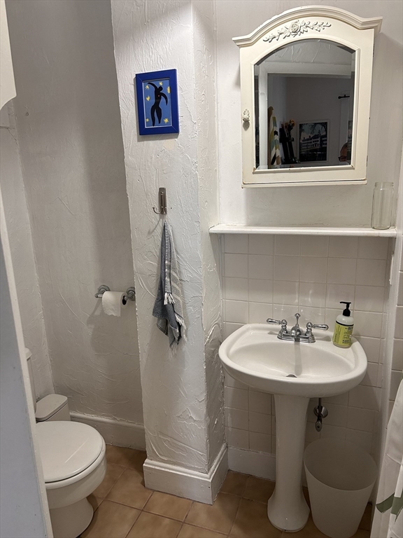 35 Houghton St #3, Somerville, MA Photo #5