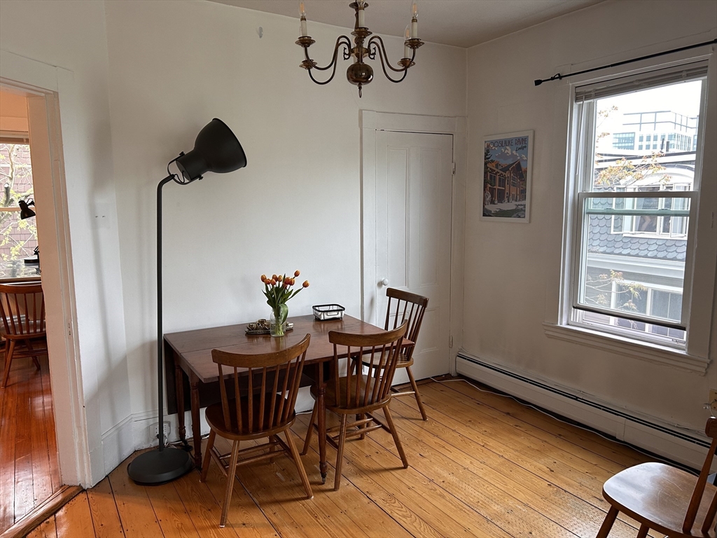 35 Houghton St #3, Somerville, MA Photo #4