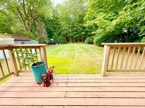 82-84 East High St 1 Avon MA 02322