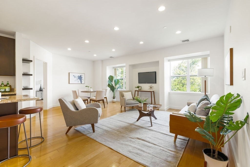 65 Beacon St #403, Somerville, MA, 65 Beacon St #403, Somerville, MA Photo #1