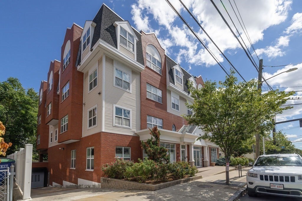 65 Beacon St #403, Somerville, MA, 65 Beacon St #403, Somerville, MA Photo #21